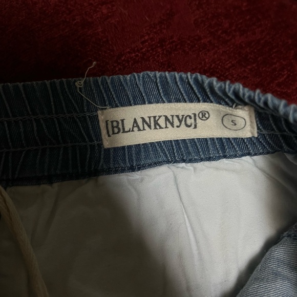 Blank NYC jogger/jean - Picture 2 of 2